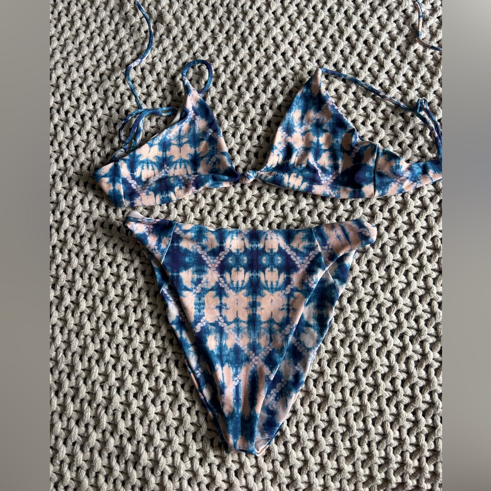 Skatie Indigo Set- Small bottom and Medium top